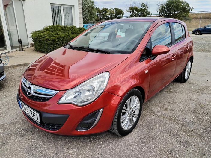 OPEL CORSA D 1.4 Cosmo (Automata)