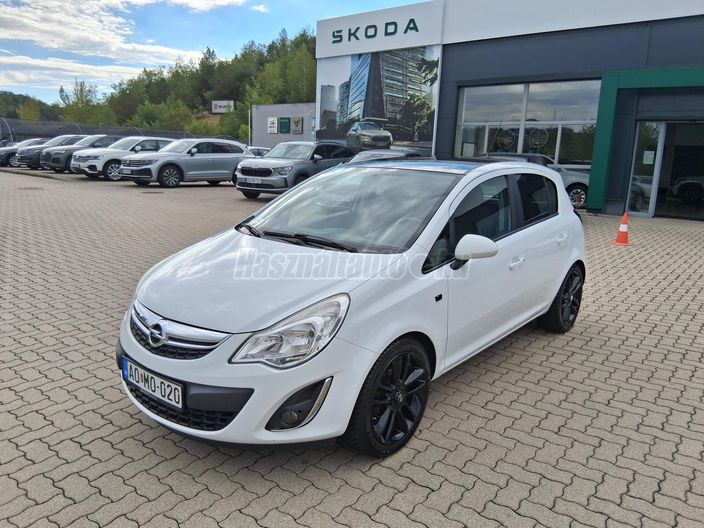 OPEL CORSA D 1.2 Color Edition Easytronic
