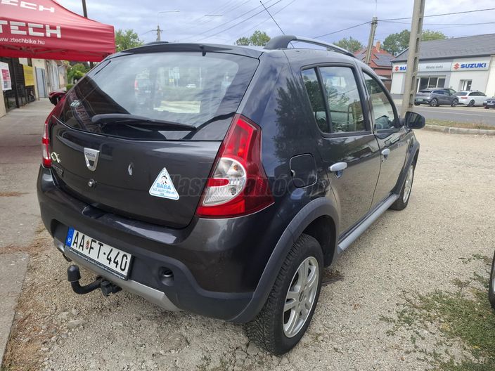 DACIA SANDERO 1.6 Stepway