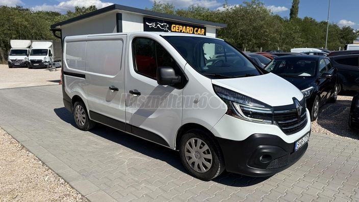 RENAULT TRAFIC 2.0 Blue dCi 110 L1H1 P1 Pack Comfort