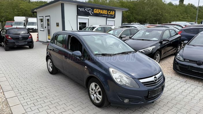 OPEL CORSA D 1.2 Color Edition