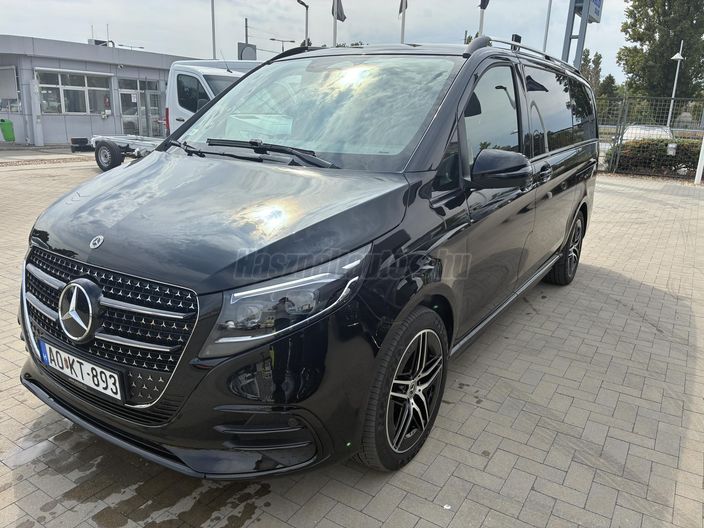MERCEDES-BENZ V-OSZTÁLY V 300 BlueTec d Exclusive L (Automata) 4x4 (7 személyes )