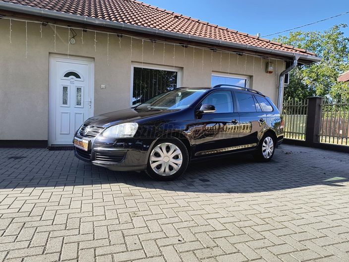 VOLKSWAGEN GOLF Variant 1.6 Trendline