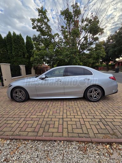 MERCEDES-BENZ C 220 d 4Matic 9G-TRONIC Mild hybrid drive