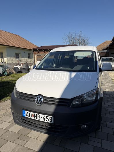 VOLKSWAGEN CADDY 1.6 CR TDI BlueMotion (7 személyes )