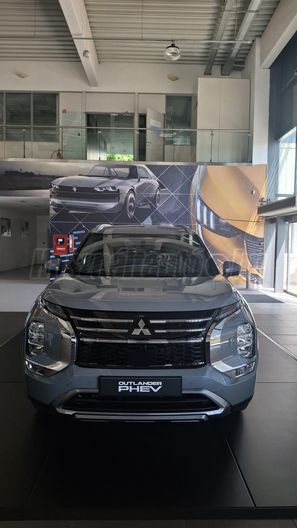 MITSUBISHI OUTLANDER 2.4 PHEV Intense 4WD CVT