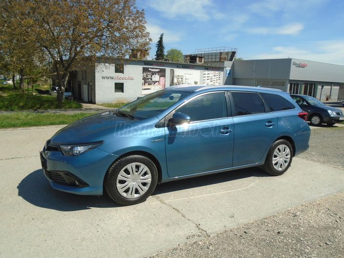 TOYOTA AURIS 1.8 HSD Active MY17 Trend+ (Automata)