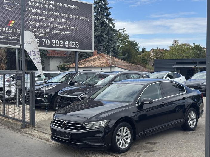 VOLKSWAGEN PASSAT VIII 1.5 TSI ACT Business