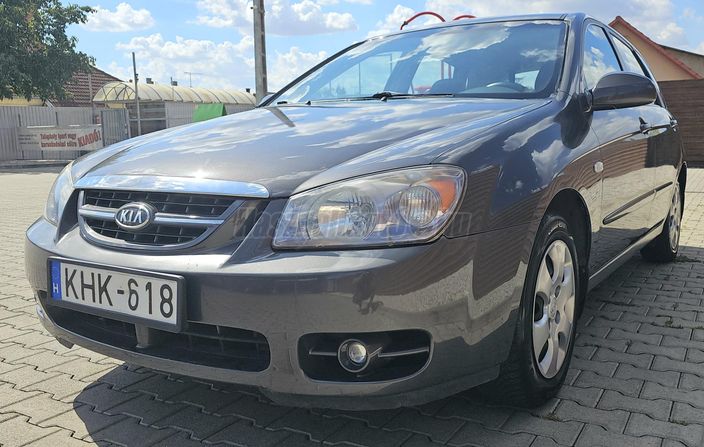 KIA CERATO 1.6 LX Cool