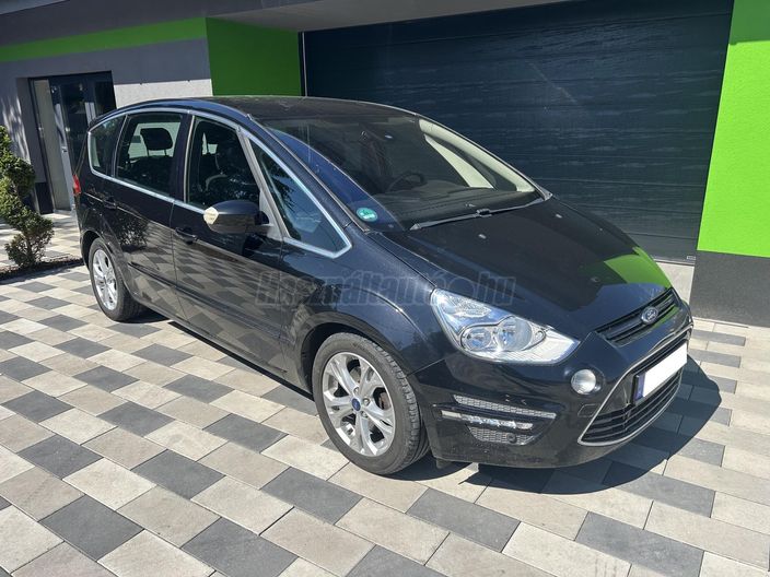 FORD S-MAX 2.2 TDCi Titanium