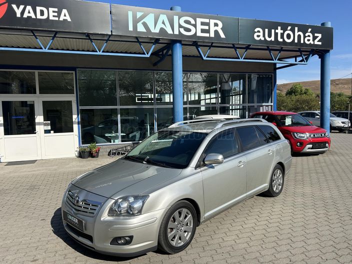 TOYOTA AVENSIS Wagon 1.8 Sol Plus