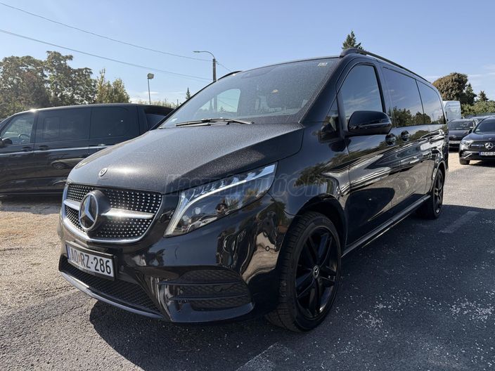 MERCEDES-BENZ V-OSZTÁLY V 300 BlueTec d Exclusive L (Automata) 4x4 (7 személyes )