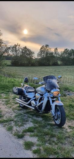 SUZUKI VZR 1800