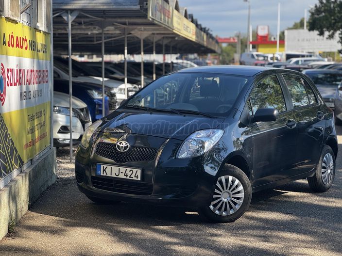 TOYOTA YARIS 1.0 Sol AC