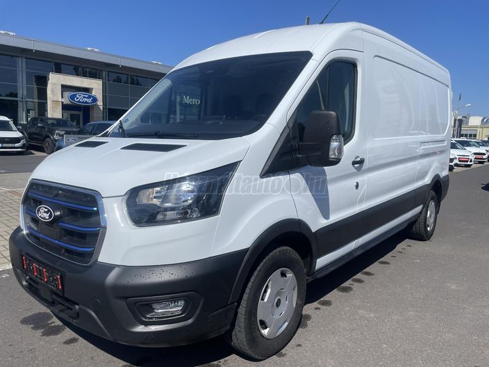 FORD TRANSIT BEV 350 LWB Trend RWD 89 kw (Automata)