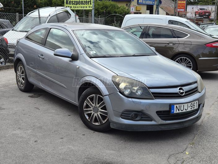 OPEL ASTRA H 1.6 GTC Essentia