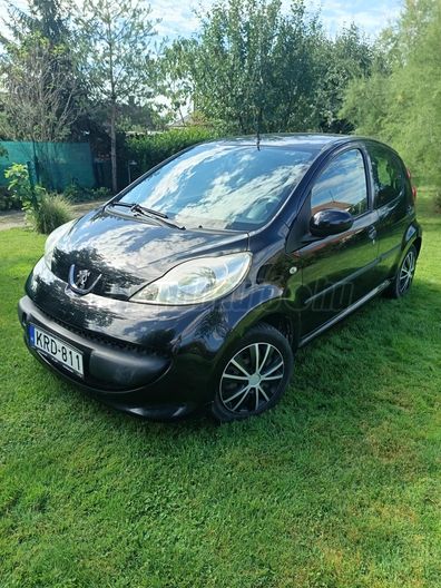 PEUGEOT 107 1.0 Junior