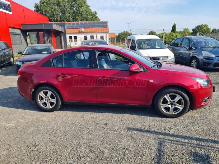 CHEVROLET CRUZE 1.6 LS Plus