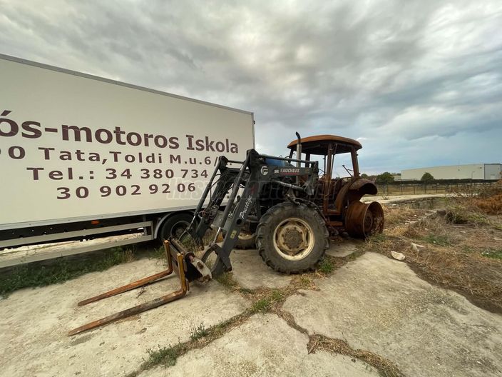 NEW HOLLAND TD 95 DT 4WD