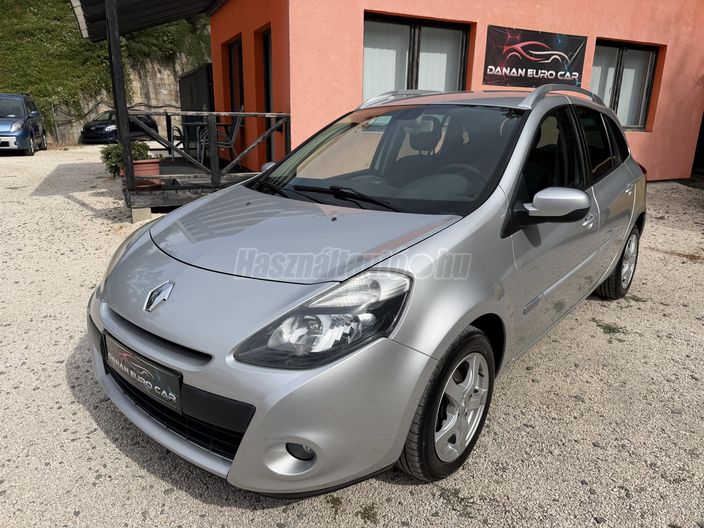 RENAULT CLIO Grandtour 1.2 16V Authentique