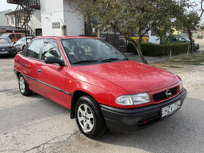 OPEL ASTRA F 1.4 Classic Start