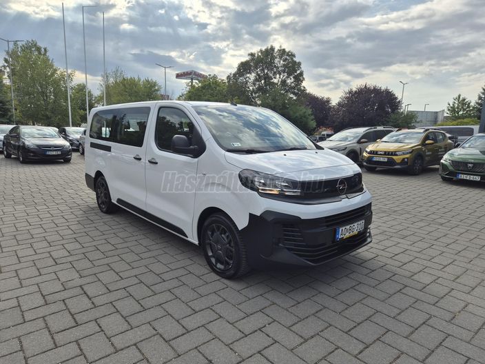 OPEL VIVARO 2.0 D Combi L (Automata) (9 személyes )