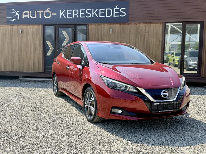 NISSAN LEAF N-Connecta 40kWh (Automata)