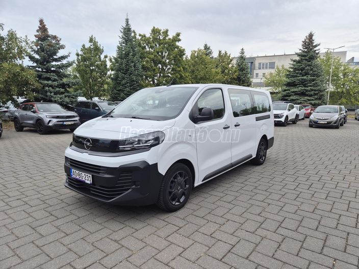 OPEL VIVARO 2.0 D Combi L (Automata) (9 személyes )