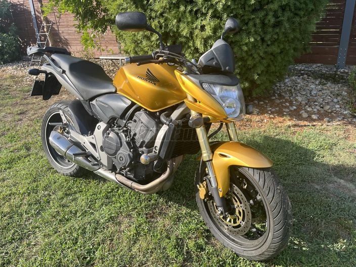 HONDA CB 600 F (HORNET)