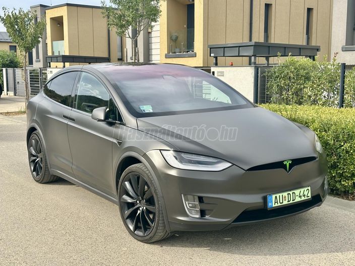 TESLA MODEL X Long Range (Automata) (7 személyes )