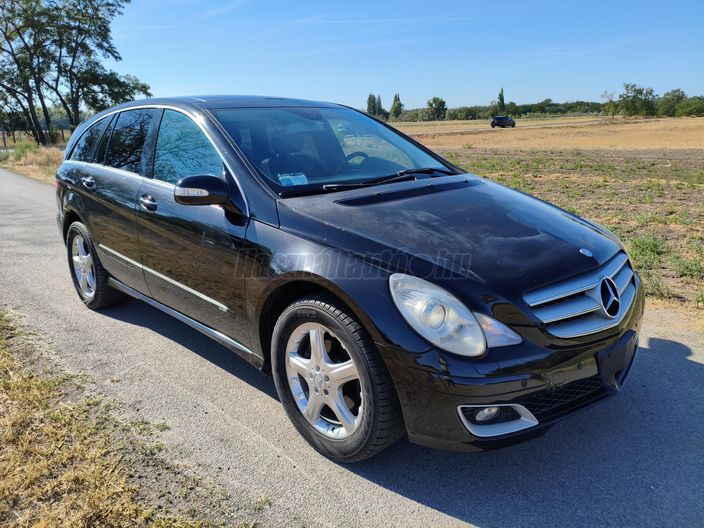MERCEDES-BENZ R 320 CDI 4Matic (Automata) (6 személyes )