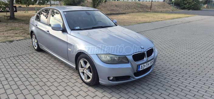 BMW 3-AS SOROZAT 318i (Automata)