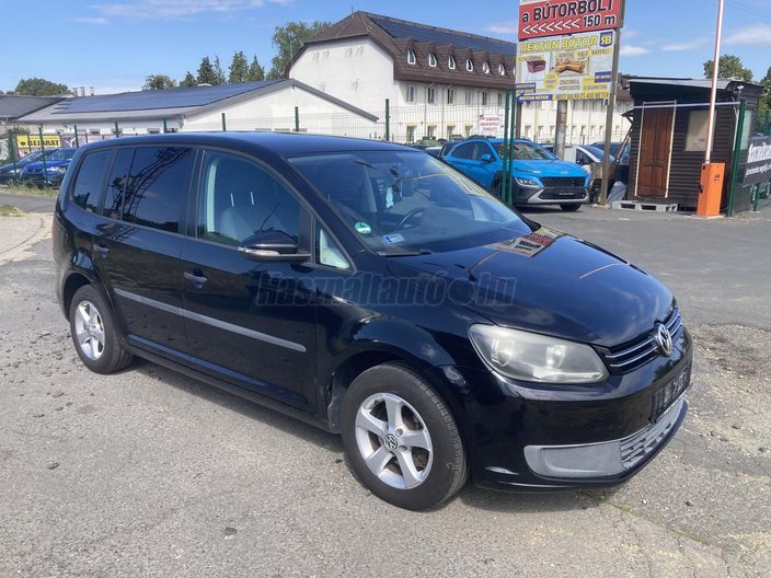 VOLKSWAGEN TOURAN 1.2 TSI Trendline