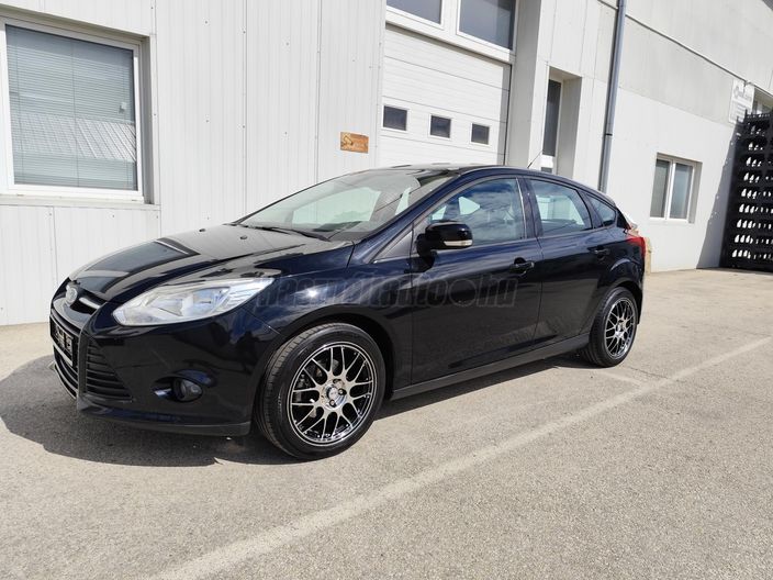 FORD FOCUS 1.6 Ti-VCT Trend Plus