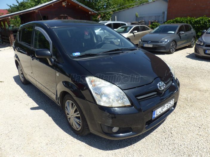 TOYOTA COROLLA VERSO 2.2 D-4D Luna