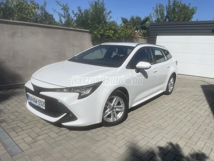 TOYOTA COROLLA Touring Sports 1.8 Hybrid Comfort e-CVT