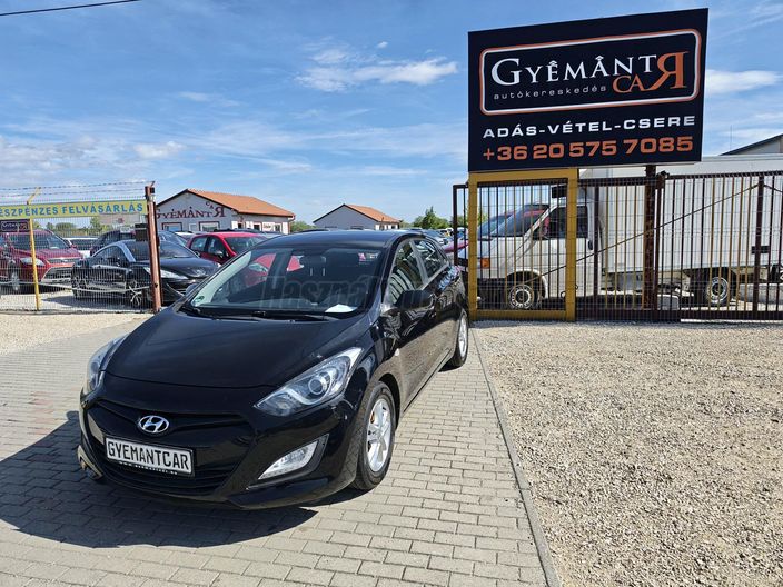 HYUNDAI I30 1.4i Business