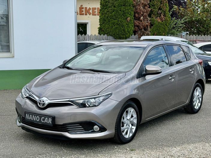 TOYOTA AURIS 1.2T Active Comfort
