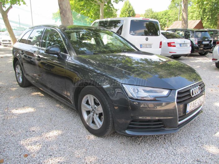 AUDI A4 Avant 35 TDI Basis S-tronic