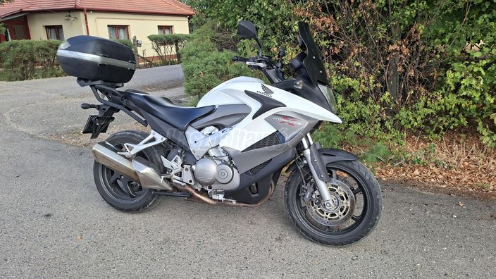 HONDA VFR 800 X