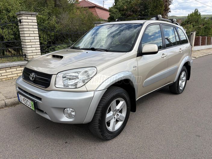 TOYOTA RAV 4 Rav4 2.0 D 4x4 Sol