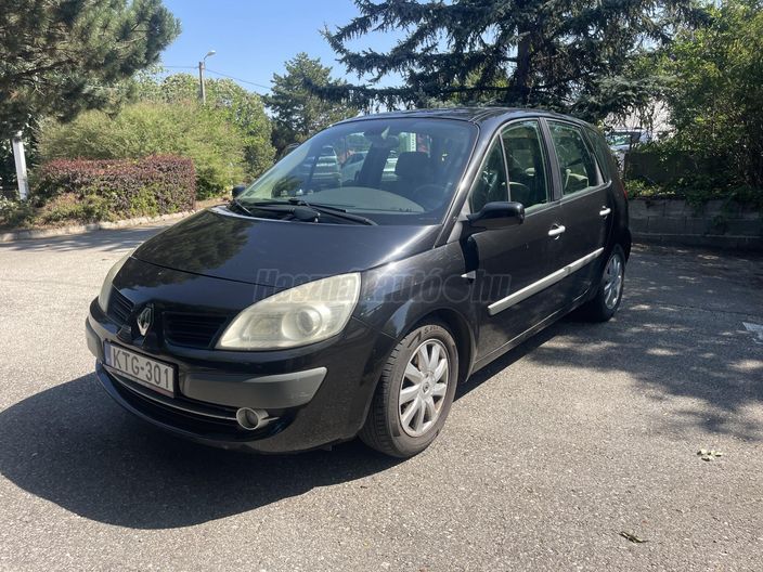 RENAULT SCENIC Scénic 2.0 dCi Privilege
