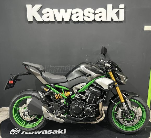 KAWASAKI Z 900