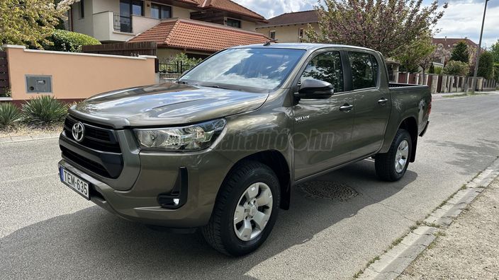 TOYOTA HILUX 2.4 D-4D 4x4 Double Live Plus