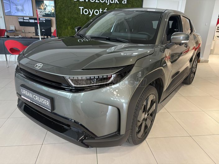 TOYOTA URBAN CRUISER 61 kWh Executive