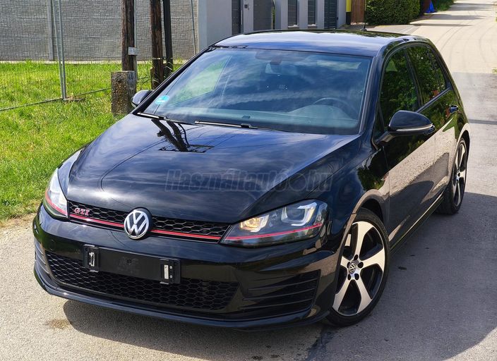 VOLKSWAGEN GOLF VII 2.0 TSI BMT GTI