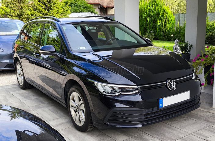 VOLKSWAGEN GOLF VIII Variant 2.0 TDI Life