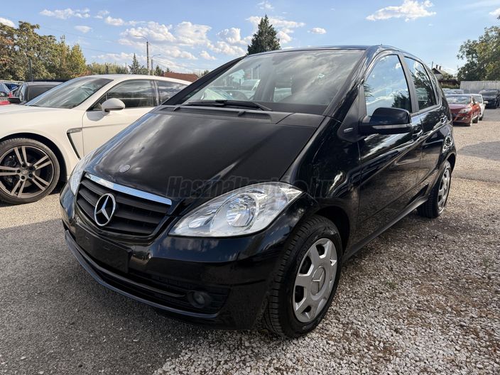 MERCEDES-BENZ A-OSZTÁLY A 160 Avantgarde