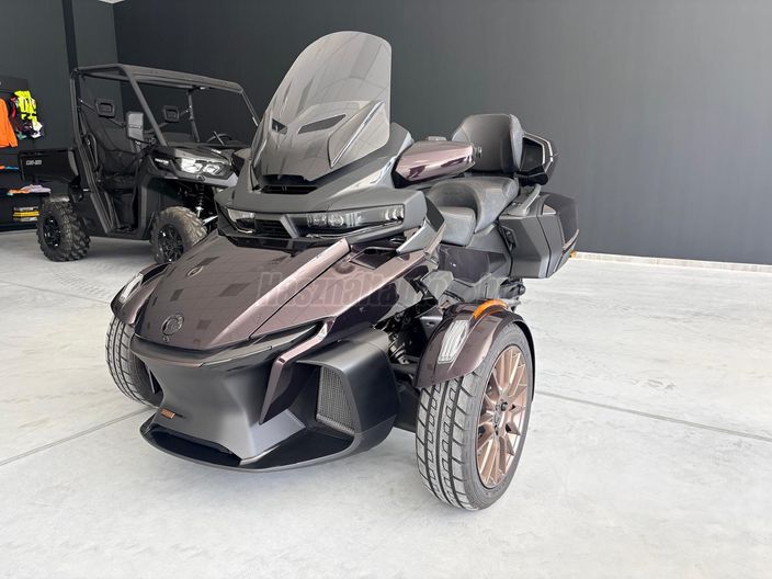 CAN-AM SPYDER