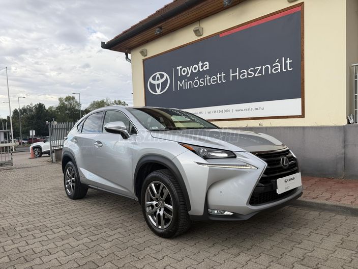 LEXUS NX 300h Executive Special Edition CVT